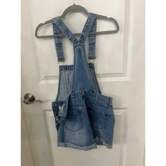 Short-All's - Picture 2 of 3